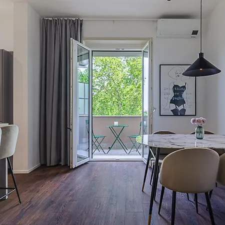 Appartamento Domus Campi Flegrei Roma