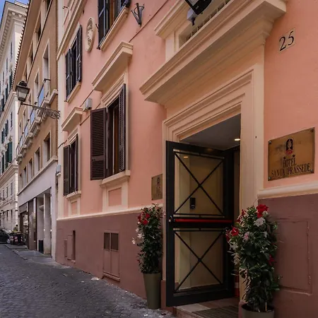 Santa Prassede Hotel 2*