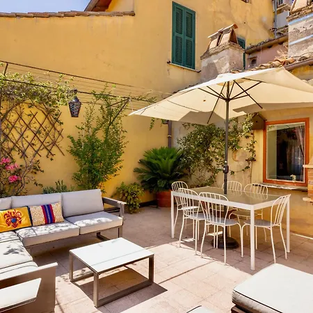 Principessa Trevi Apartment Rom