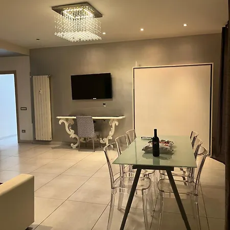 Cipro Roomy House - Vatican *