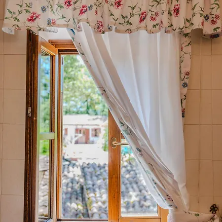 Alloggio per agriturismo Il Borgo Nel Bosco