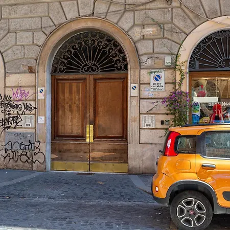 Iflat Trastevere Refined *