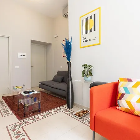 Iron Cityaus Termini Guest house Rome