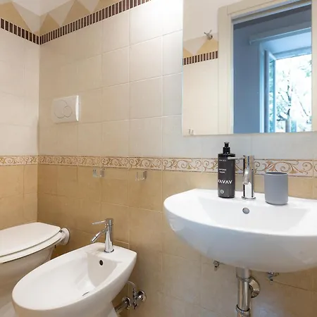 Iron Cityaus Termini Guest house *