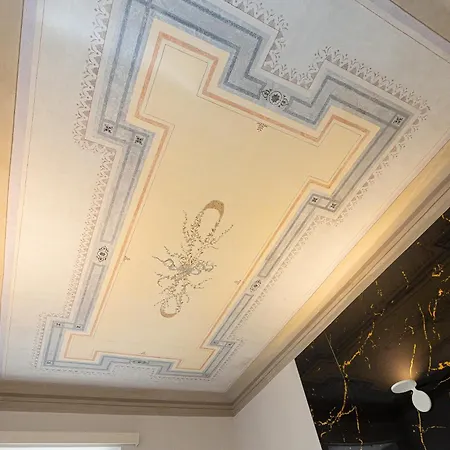 Guest house Iron Cityaus Termini *