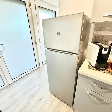 Un Letto Ideale Eur Πανσιόν *