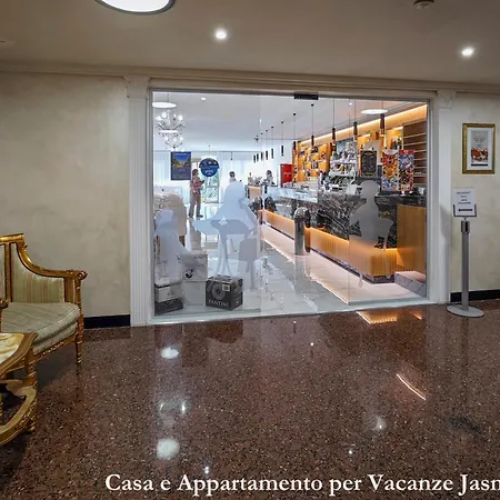 Apartment Casa E Per Vacanze Jasmine