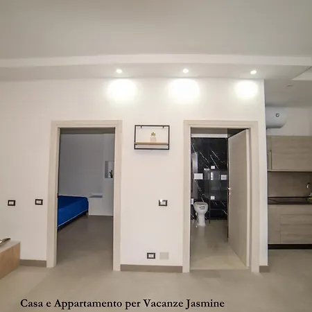 Casa E Per Vacanze Jasmine Appartamento Roma