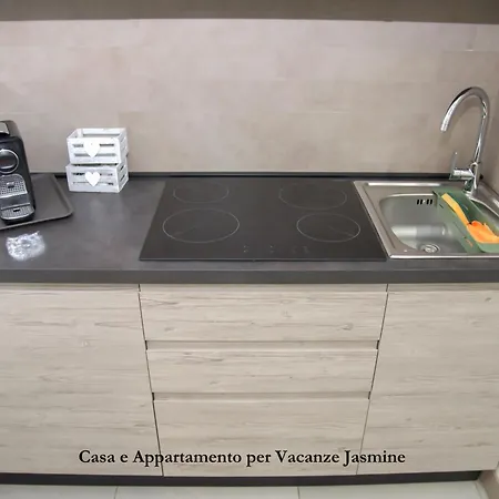Casa E Per Vacanze Jasmine Appartamento