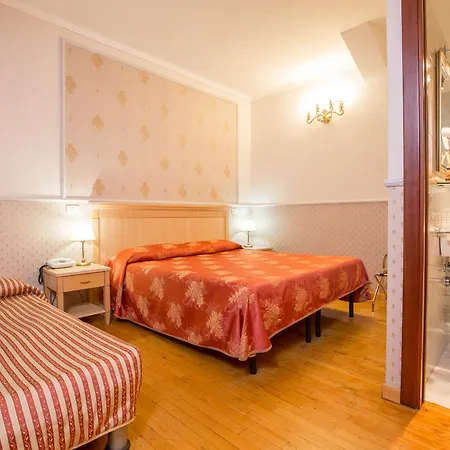 Hotel Arco Di Travertino Roma