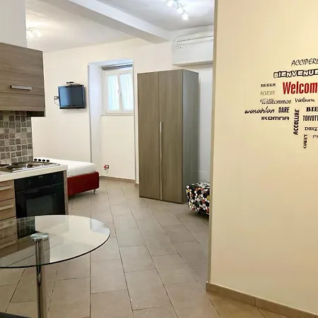 Maison Latina Rome
