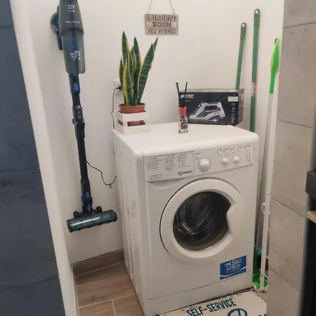 Agli Acquedotti, Con Giardino Privato