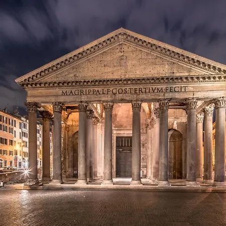 Pantheon 15 Гостевой дом *