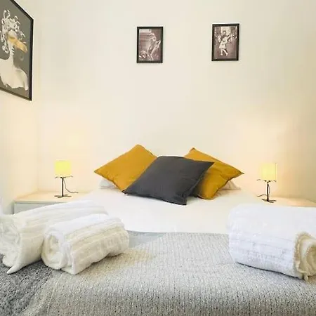 Apartment Lovely In San Giovanni Rome