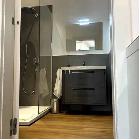 Guest house Near Vatican, Irnerio 47 *