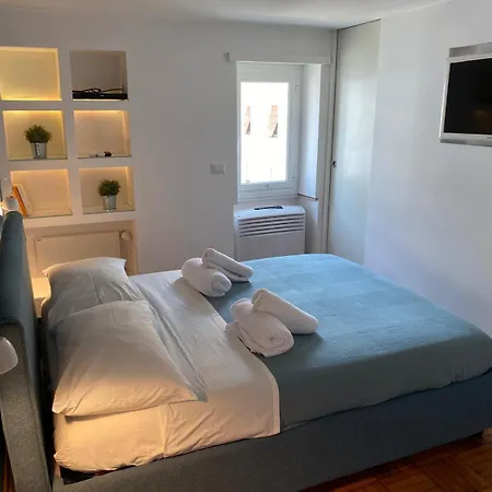 Romechic Apartment