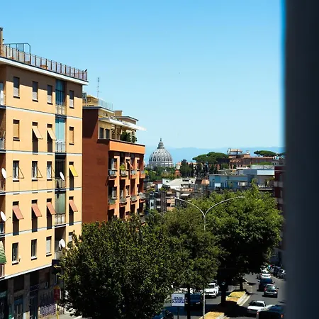 Near Vatican, Irnerio 47