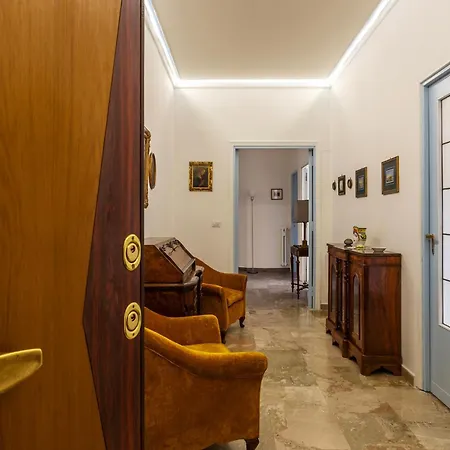 Apartment 4 Winds *