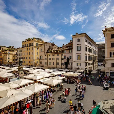 Boutique Campo De' Fiori 3* Rome