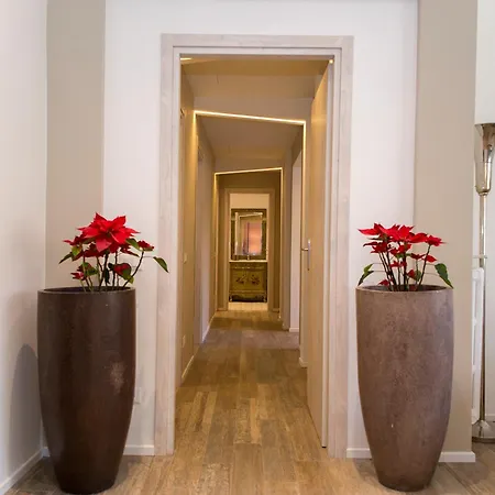 The - Vatican Apartment *