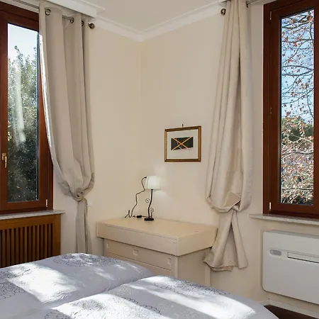The - Vatican Apartment *