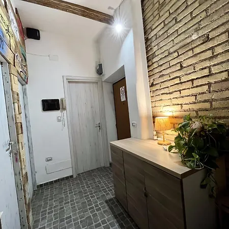 Amoroma Latina Bed & Breakfast