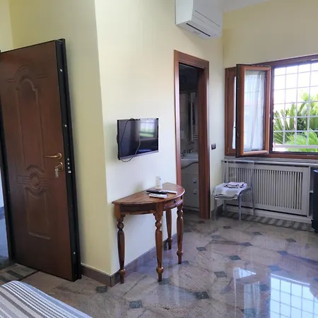 Castelbarco House A Guest house Rome