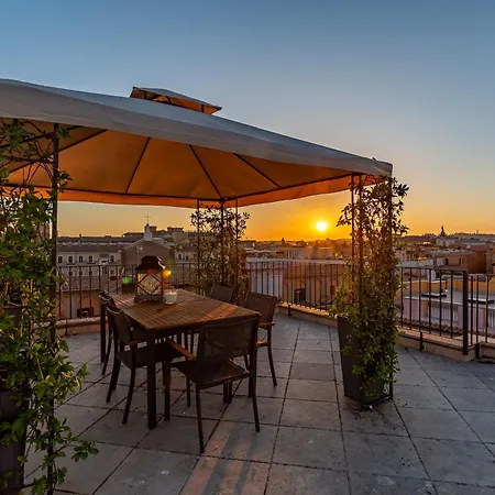 Iflat Luxury Penthouse Near Trevi Fountain Appartamento *