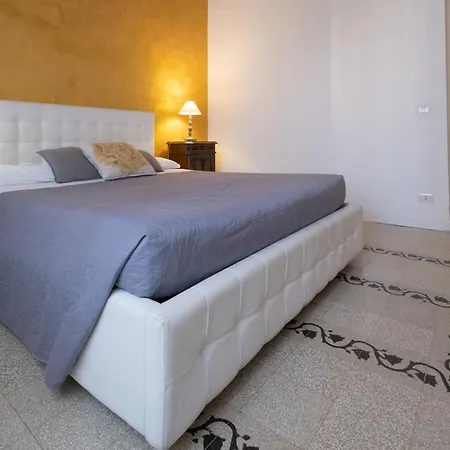 Santonofrio Apartment *