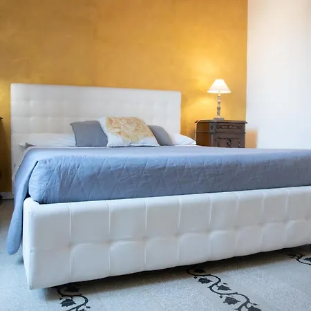 Santonofrio Apartment *