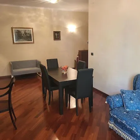 Sweet Terrace & Pool Apartment