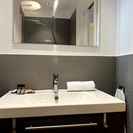 Guest house Near Vatican, Irnerio 47 *