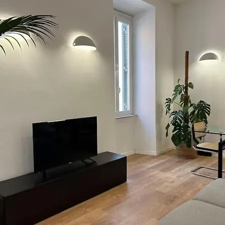 アパート Cozy Apartment- 100 Meters From Vatican