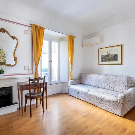 Martina House Rome