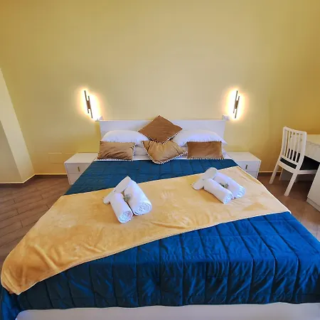 Residenze Serventi Longhi * روما