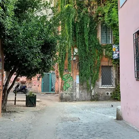 Lovely Loft Nel Cuore Di Trastevere Appartement Rome