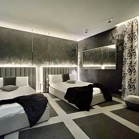 Private Luxury