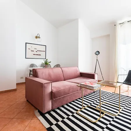 Апарт-отель Sonder Piazza San Pietro Рим