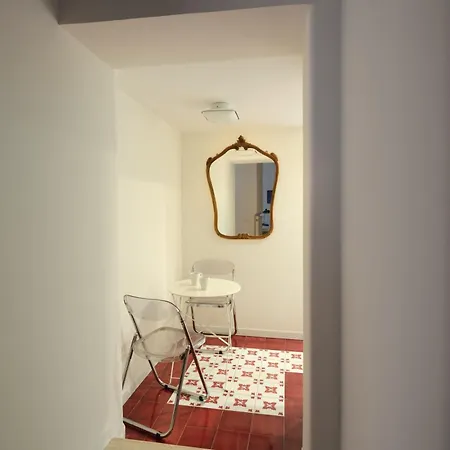 Modern Pied A Terre Near Piazza Navona Rome