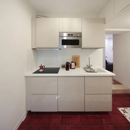 Modern Pied A Terre Near Piazza Navona Apartment Rome