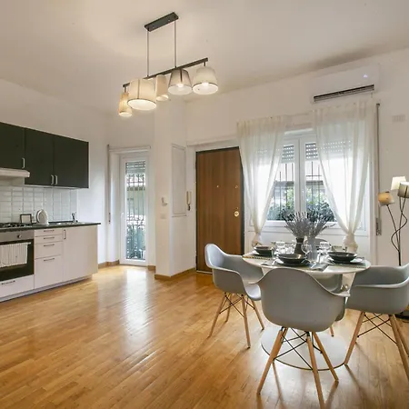Apartment Flamilla Next To Vatican Museums Rome