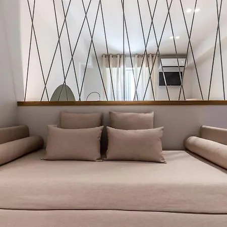 Appartamento Dafne Speciale, Elegante Con Balcone *