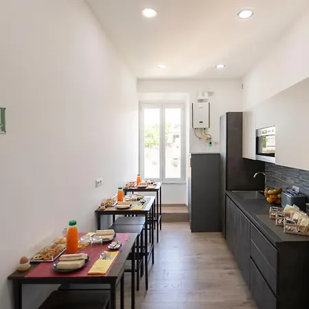 Trastevere New Luxury Bed & Breakfast