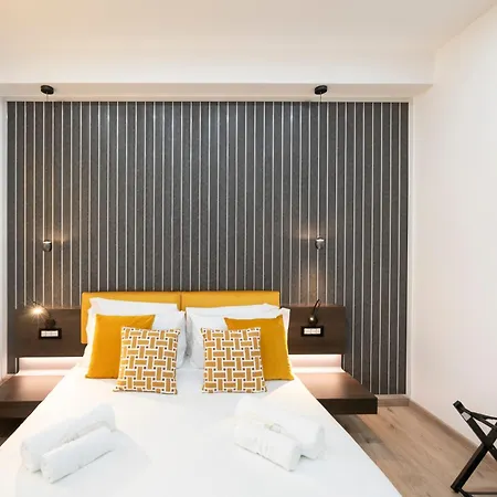 Trastevere New Luxury Bed and Breakfast *