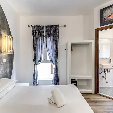 Hotel Santa Prassede 2*