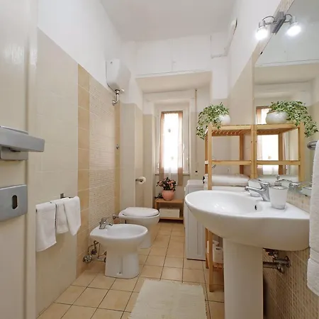 Victoria Apartment *