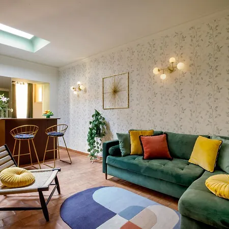 Apartment Rooftop Boho Loft Spanish Steps
