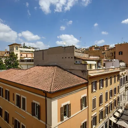 The Right Place 4u Mario De Fiori Apartment *