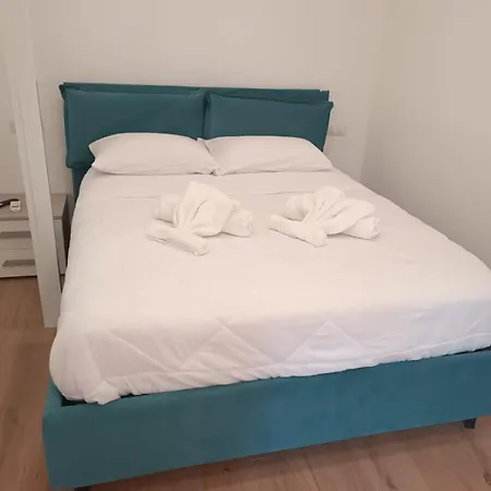 Pm 34 Viale Imperatore Guest House - 50 Mt From Metro San Paolo Rome