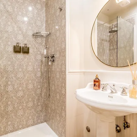Queen Of Luxury Guest house Rome